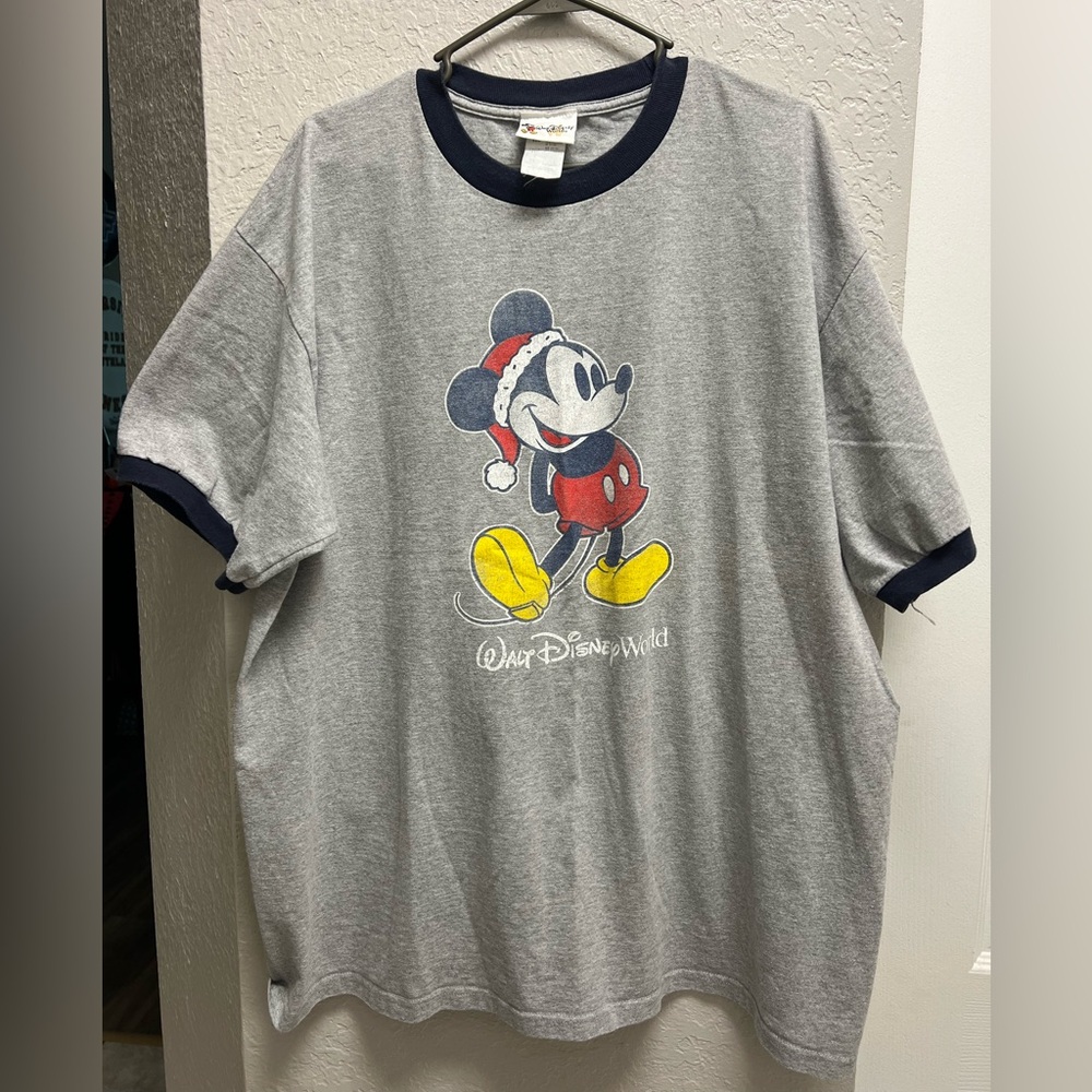 Vintage Walt Disney World Santa Hat Mickey Gray w/Navy Cuffs TShirt Size 2XL